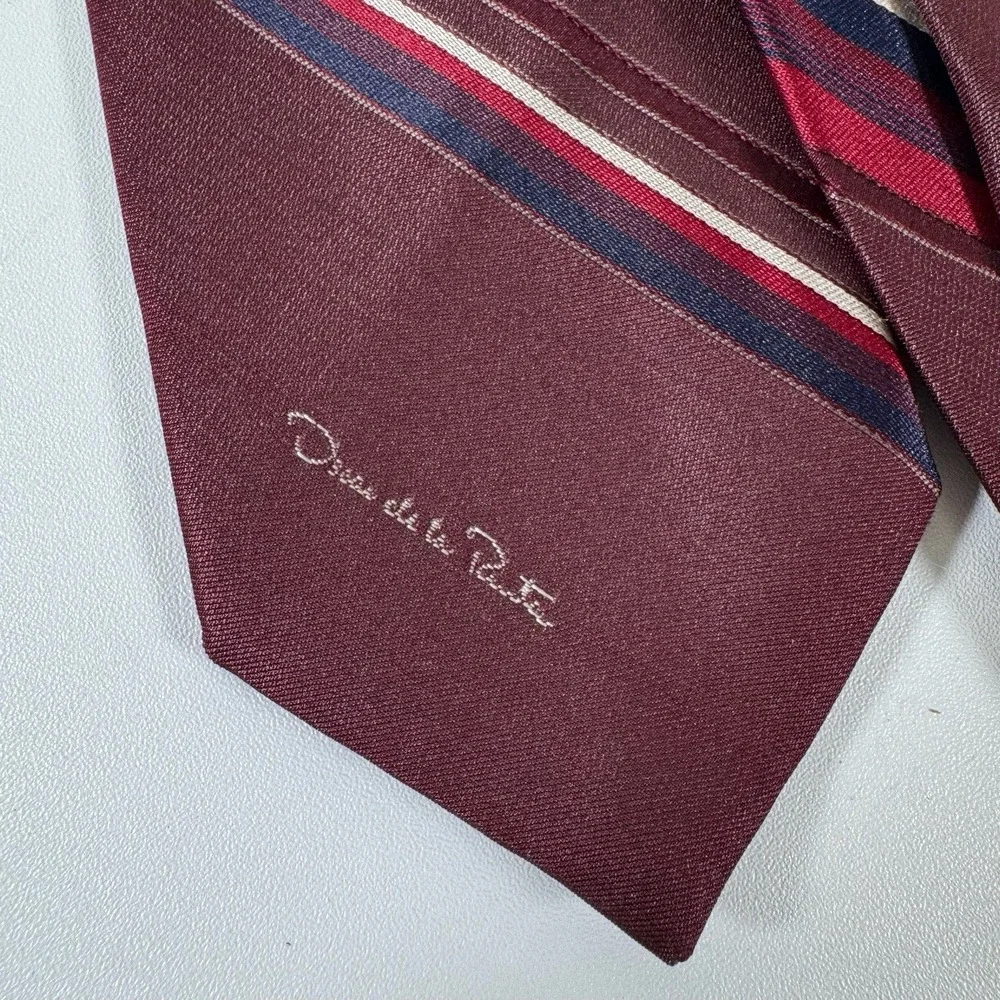 Oscar de la Renta vintage oscar
